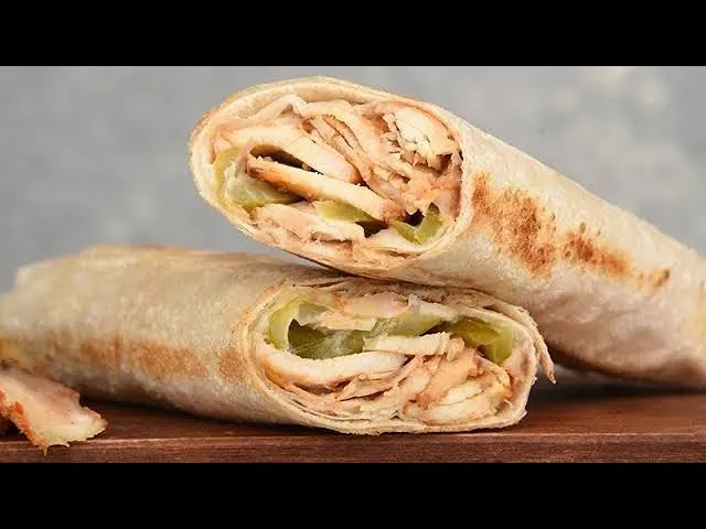 سندويش شاورما سوبر