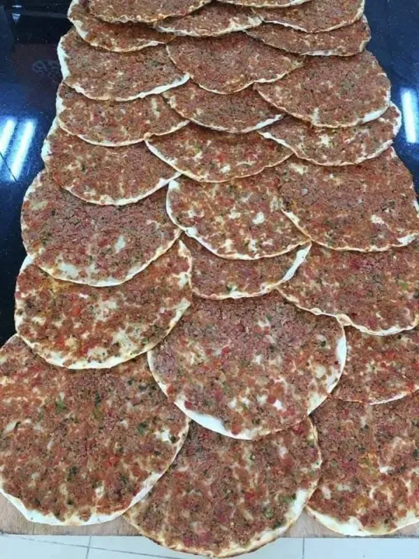 المعجنات والصفيحة