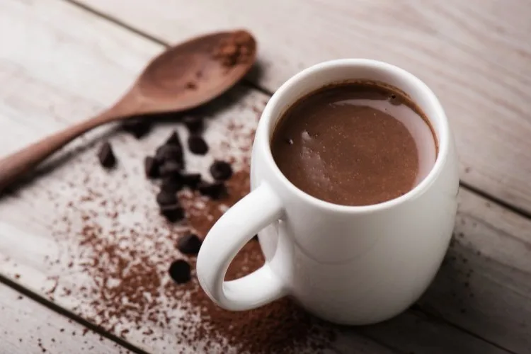 مشروبات ساخنة بدون قهوة